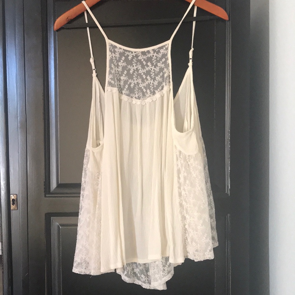 Flowy, gauze and lace tank size Medium